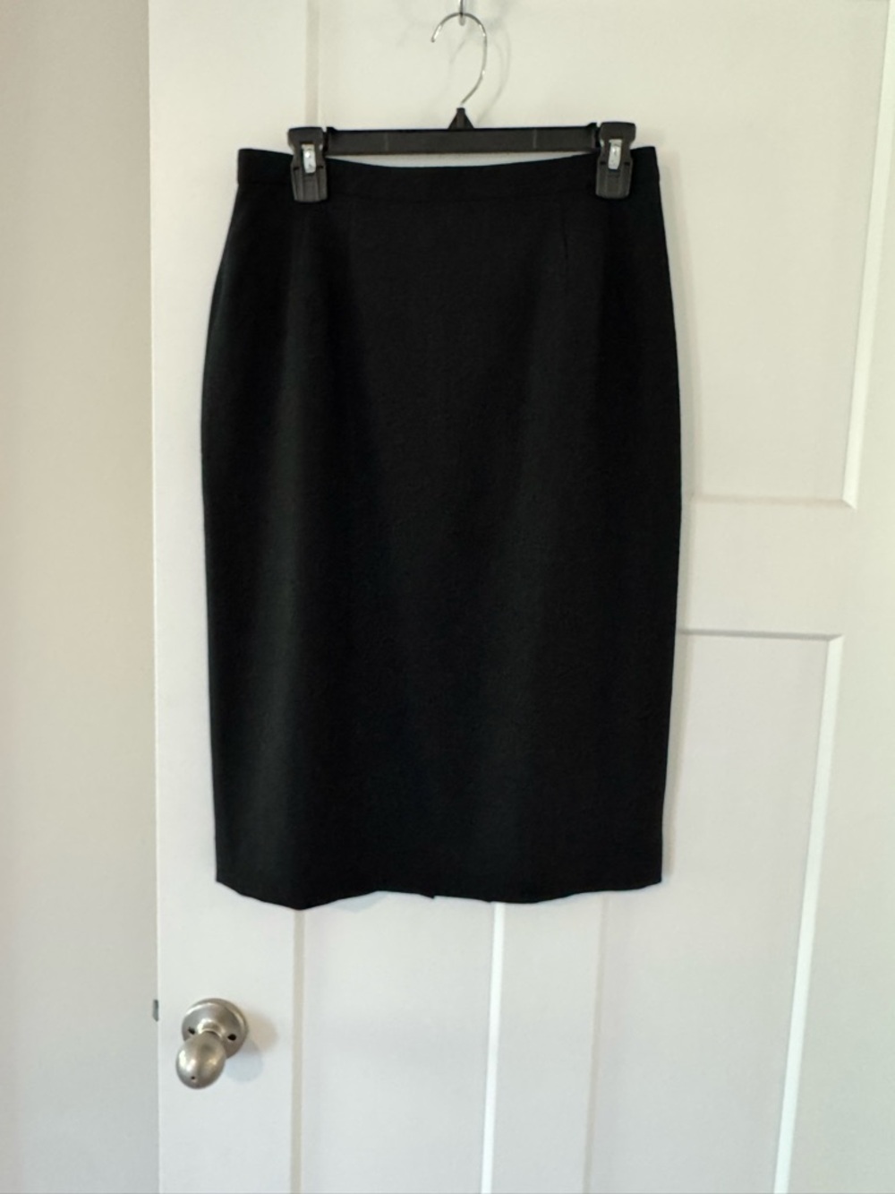 Kasper and Co Classic Black Pencil Skirt - Women's Professional Skirt